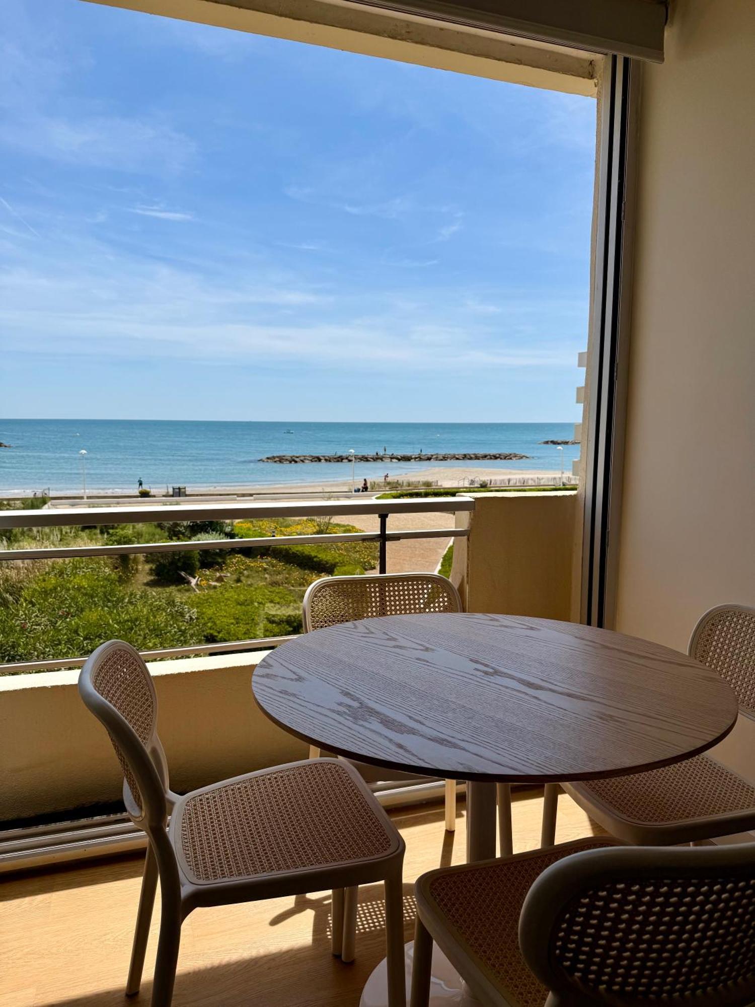 Appt Renove Palavas - 4 Personnes - Vue Mer - Parking - Rive Droite المظهر الخارجي الصورة